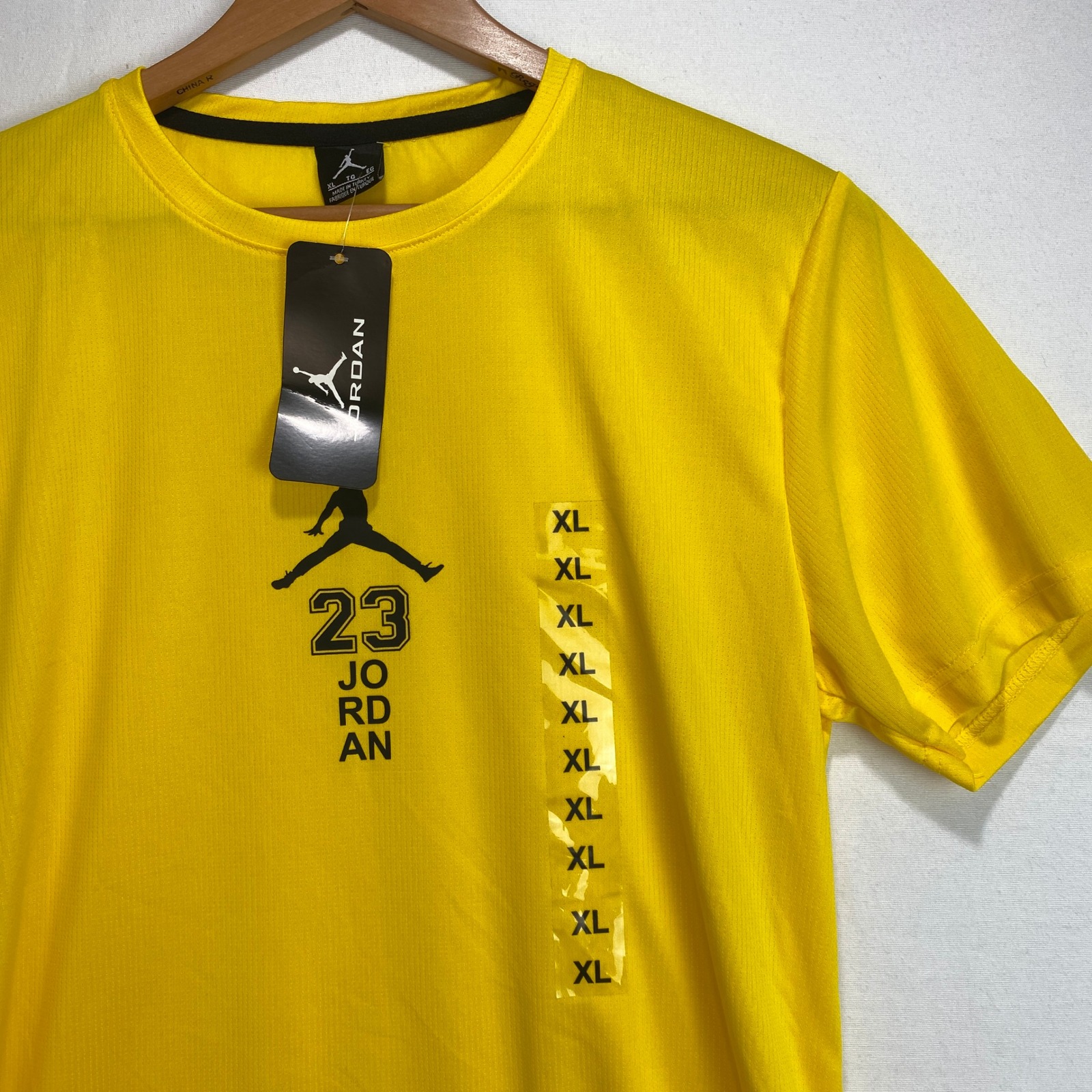 Jordan Mens Xl Yellow Jumpman 23 Graphic Short Sleeve Athletic T-Shirt Nwt